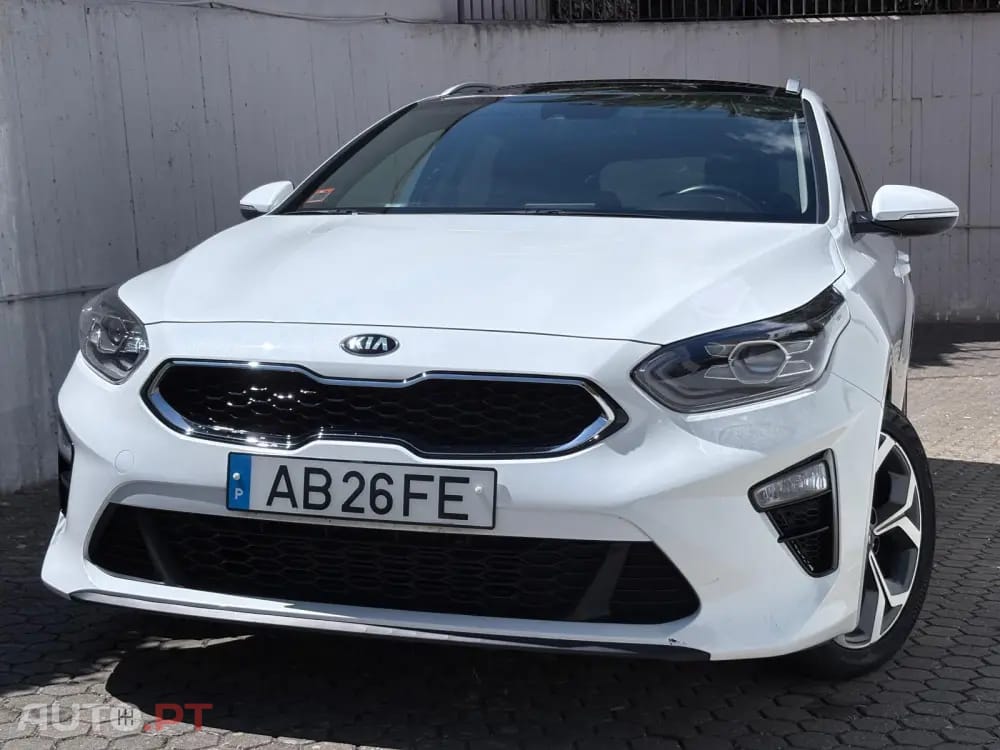 Kia Ceed SW 1.4 T-GDI Drive+SRF 7DCT