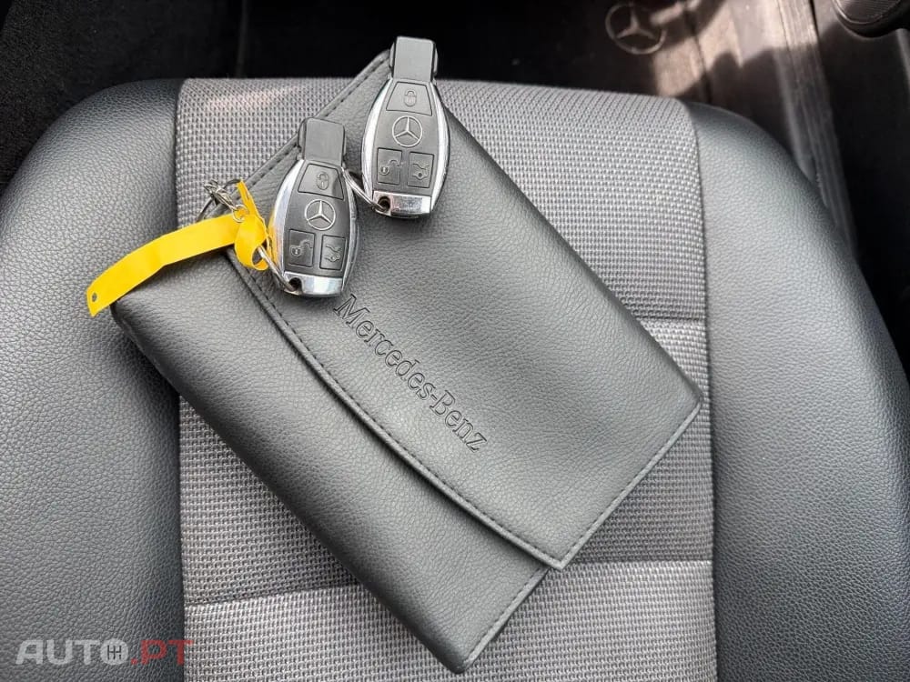 Mercedes-Benz C 220 CDI Avantgarde BlueEfficiency