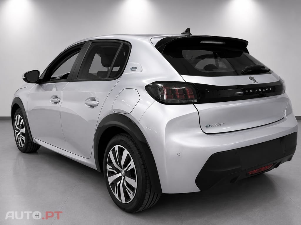 Peugeot e-208 50 kWh Active Pack — fotografia 5