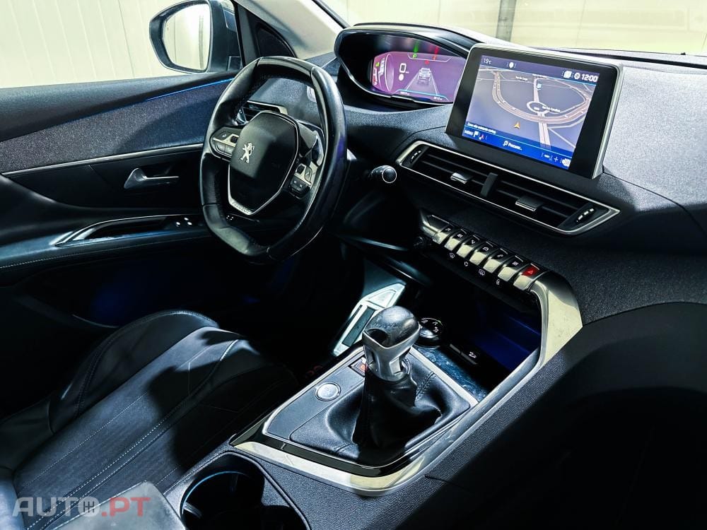 Peugeot 3008 1.6 BlueHDi Allure