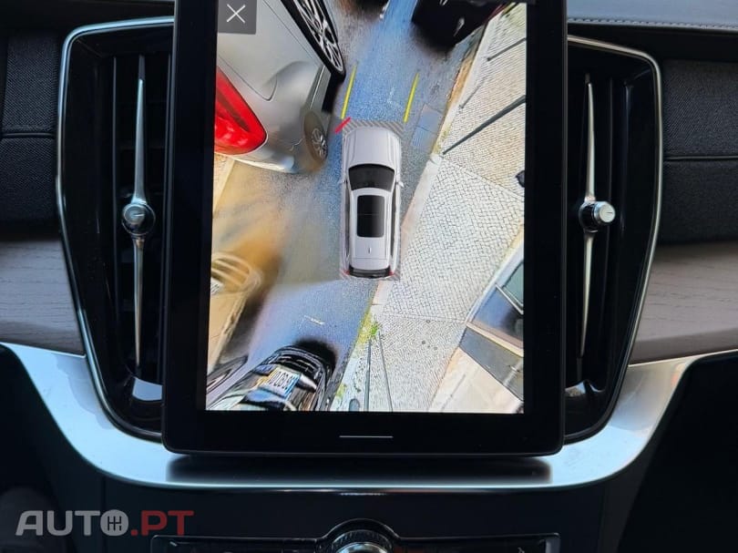 Volvo XC90 2.0 T8 PHEV Plus Dark AWD