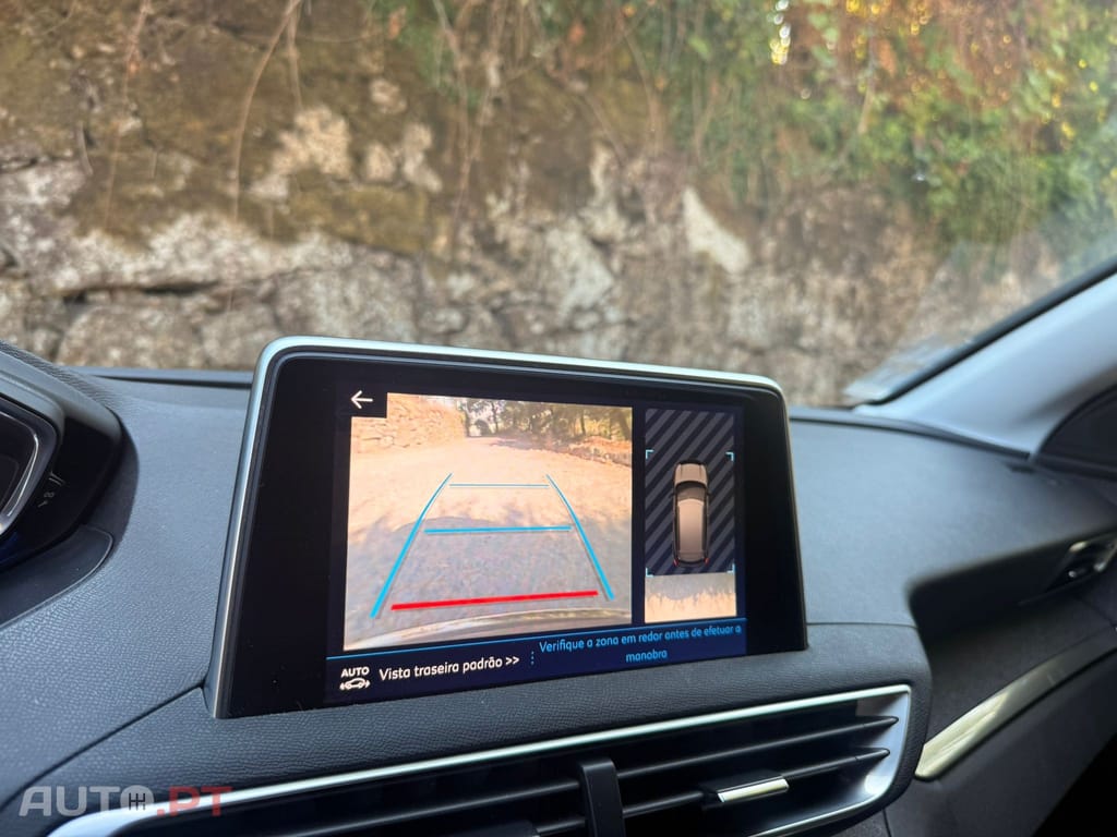 Peugeot 3008 1.5 BlueHDi Allure EAT8