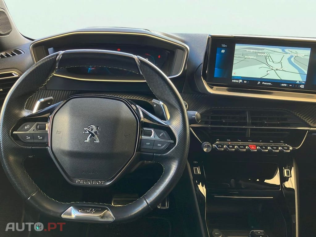 Peugeot 2008 1.2 PureTech GT Line EAT8