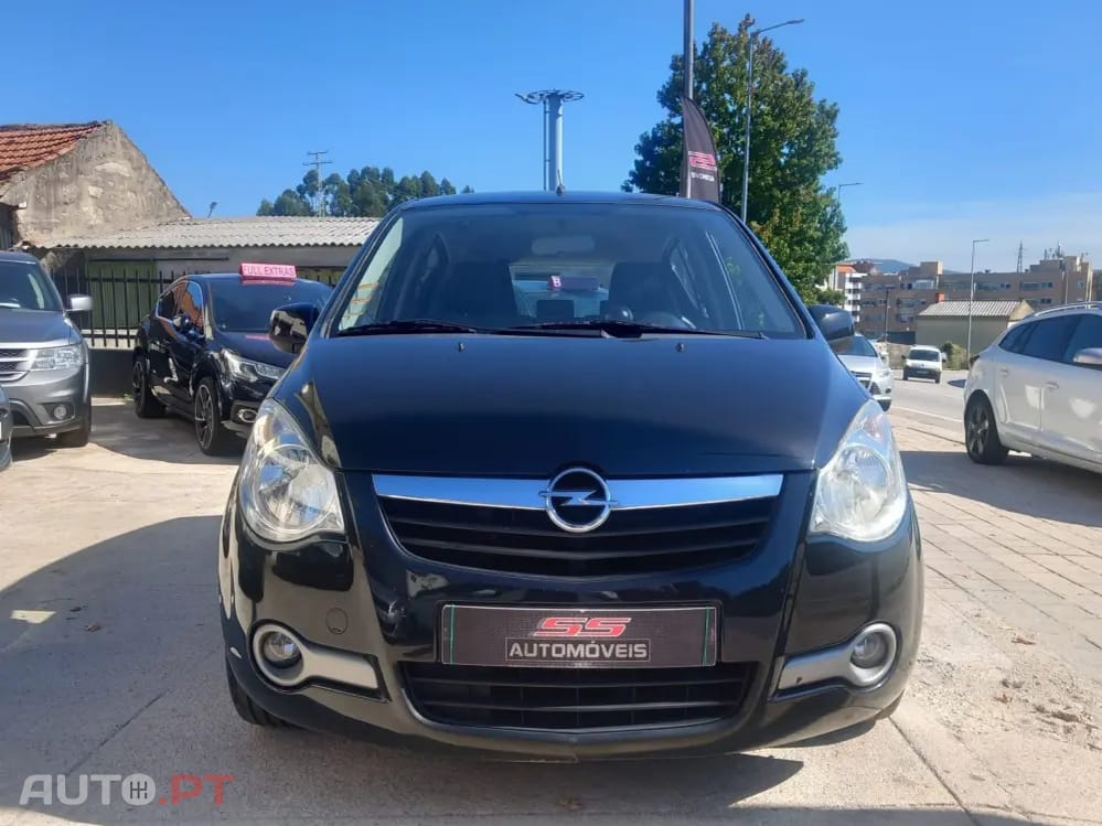 Opel Agila 1.0 Enjoy