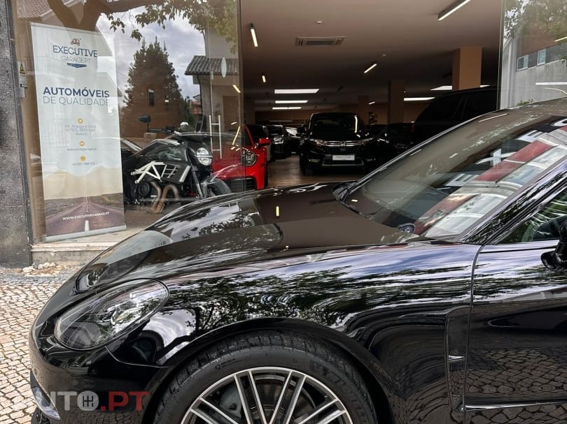 Porsche Panamera 4 S