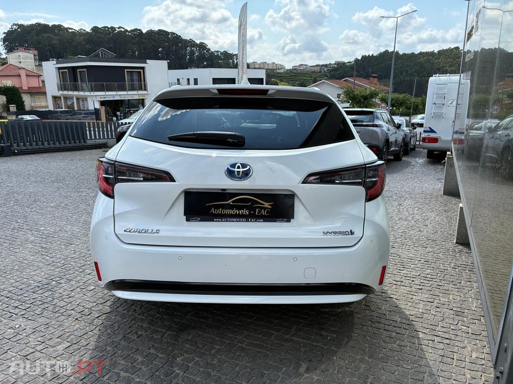 Toyota Corolla Touring Sports 1.8 Hybrid Exclusive