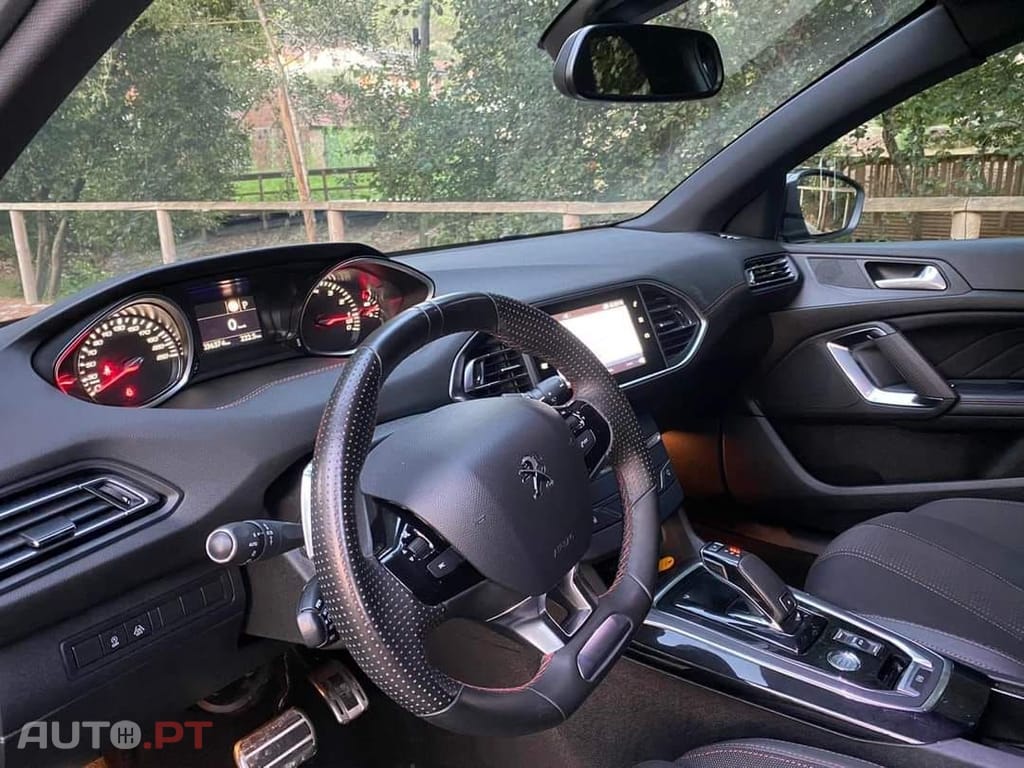 Peugeot 308 1.2 PureTech GT Line EAT6