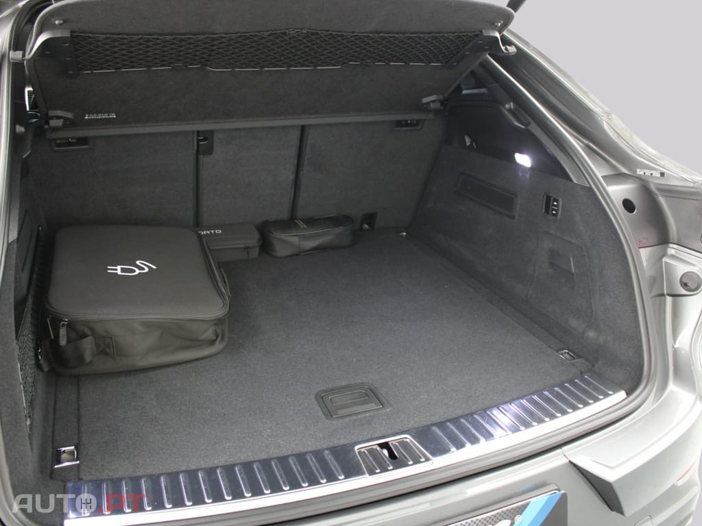 Porsche Cayenne TURBO S