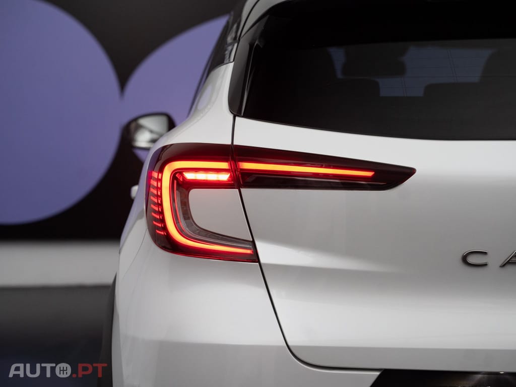 Renault Captur 1.6 E-Tech Plug-In Intens