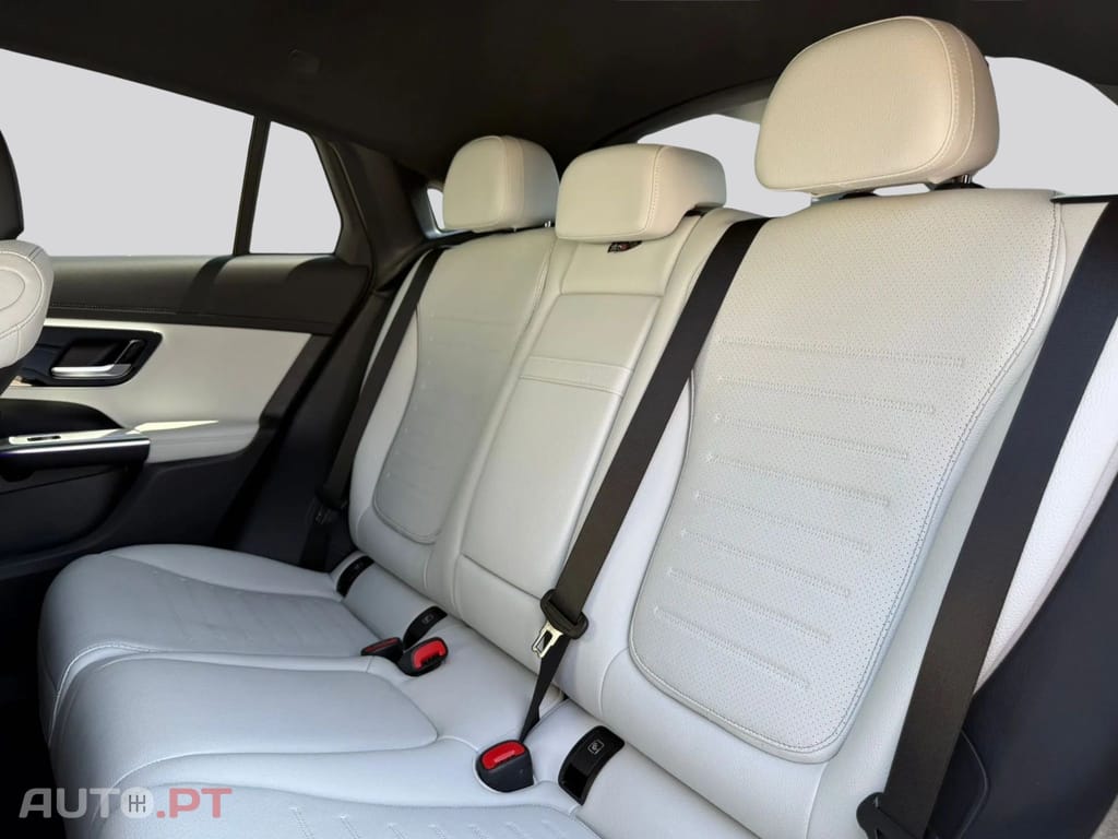 Mercedes-Benz GLC 300 de 4Matic I.V.A DEDUTIVEL