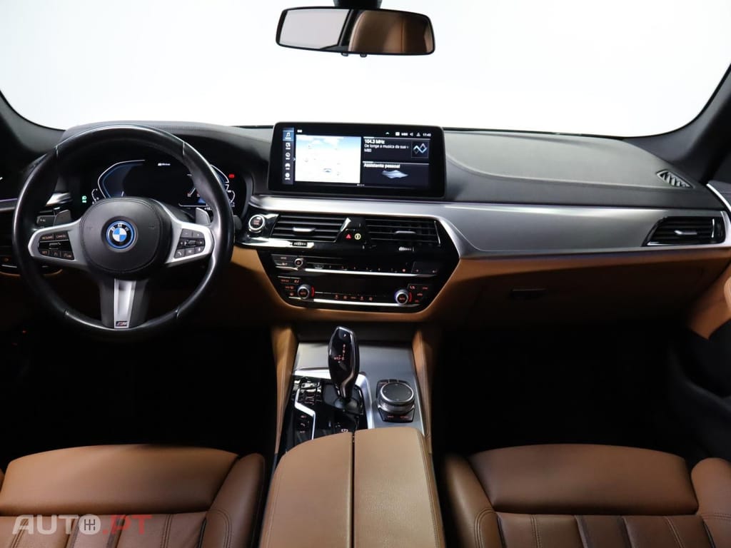 BMW 530 e Auto Line Luxury