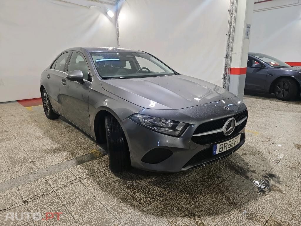 Mercedes-Benz A 250 e