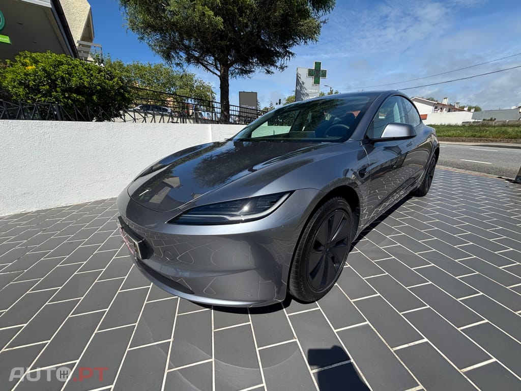 Tesla Model 3 Tração Traseira Premium