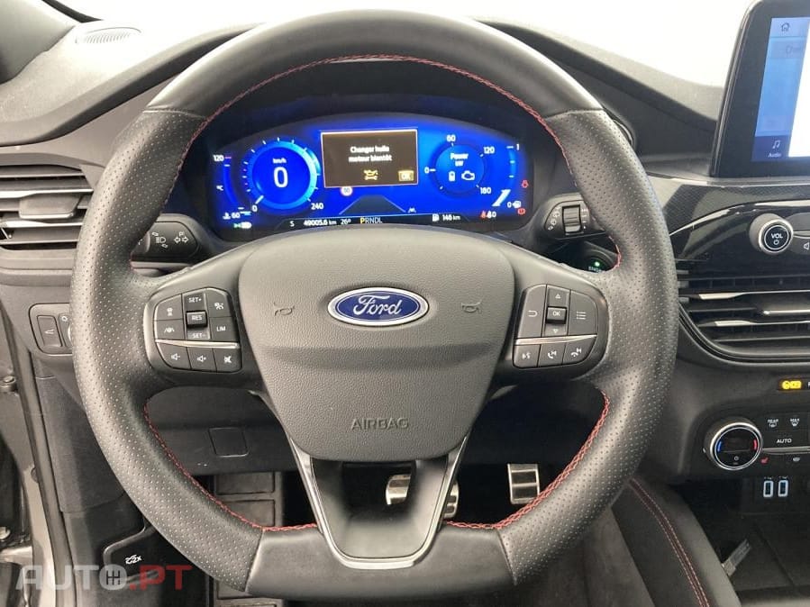 Ford Kuga 2.5 FHEV ST-Line X