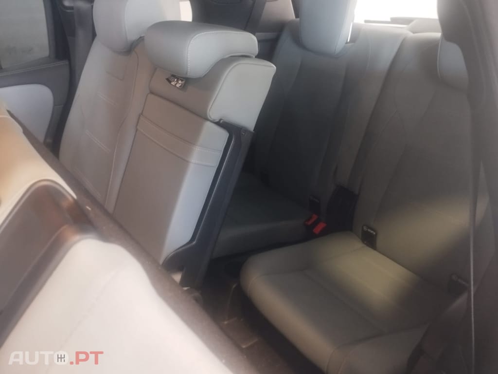 Mercedes-Benz EQB 250+
