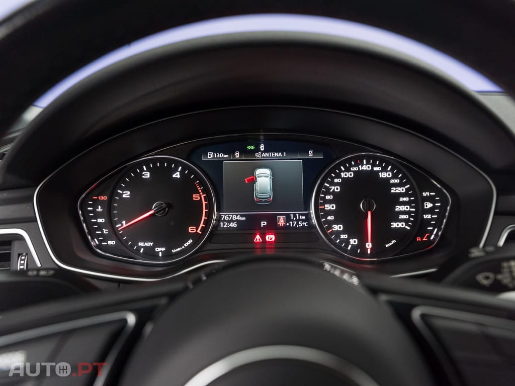 Audi A4 Avant 30 TDI S tronic