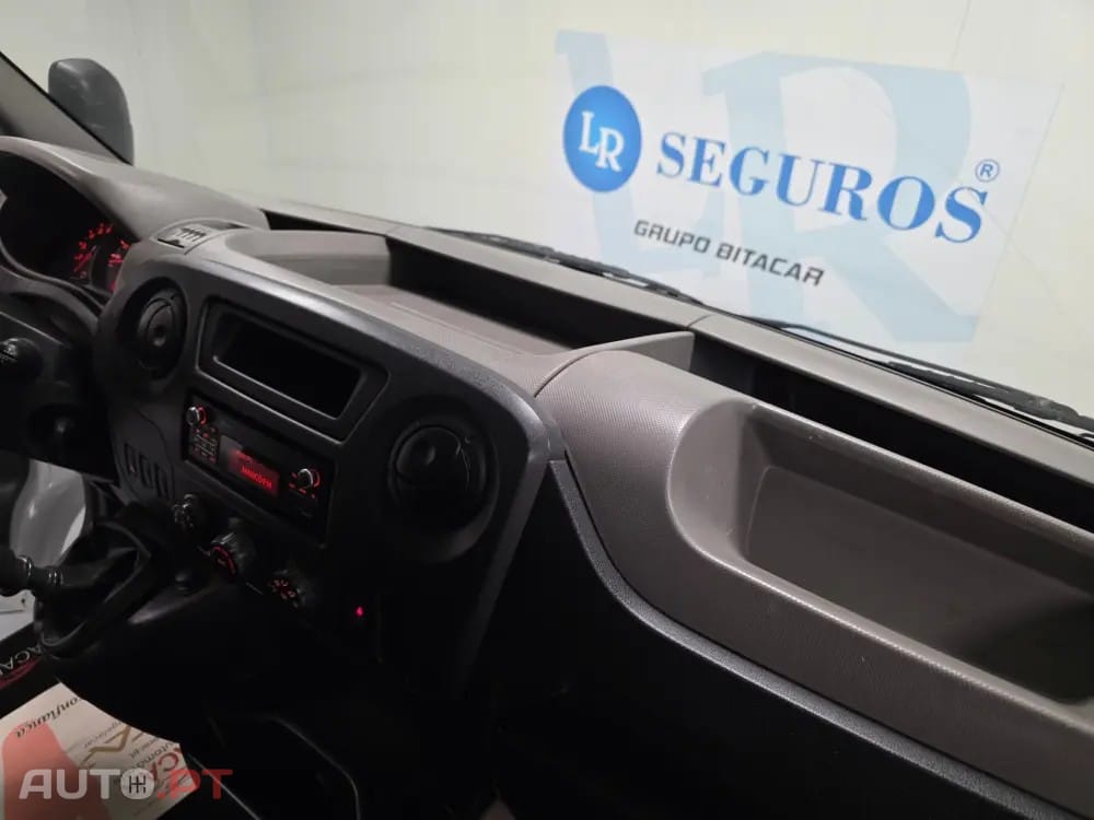 Renault Master 2.3 DCI 130CV BASCULANTE