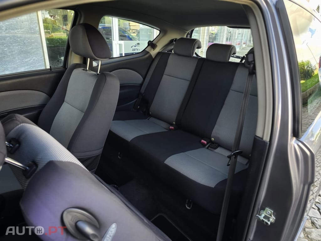 Chevrolet Aveo 1.2 L