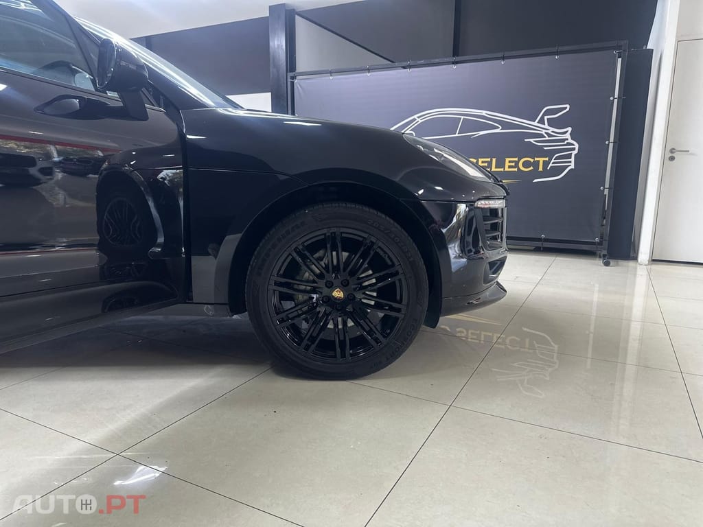 Porsche Macan S