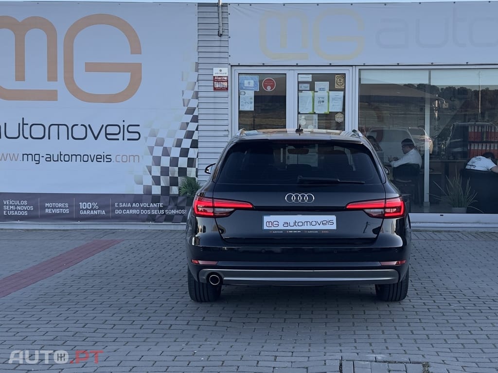 Audi A4 Avant 2.0 TDi S-Line Matrix