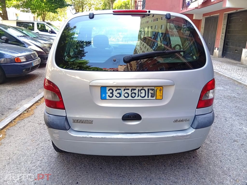 Renault Scénic 1.4 16V RT