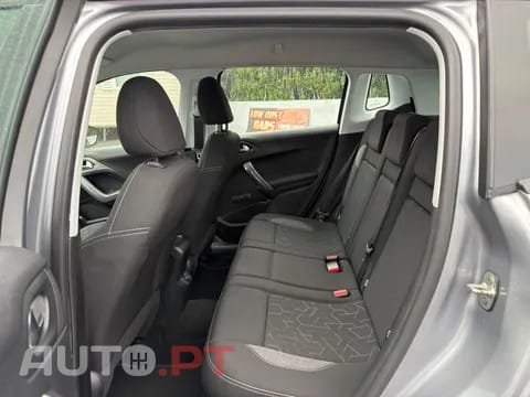 Peugeot 2008 1.2 PureTech Active