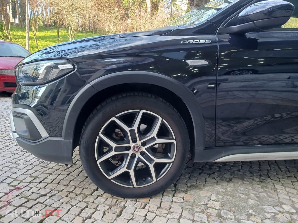 Fiat Tipo 1.5 GSE T4 Cross DCT — fotografia 10