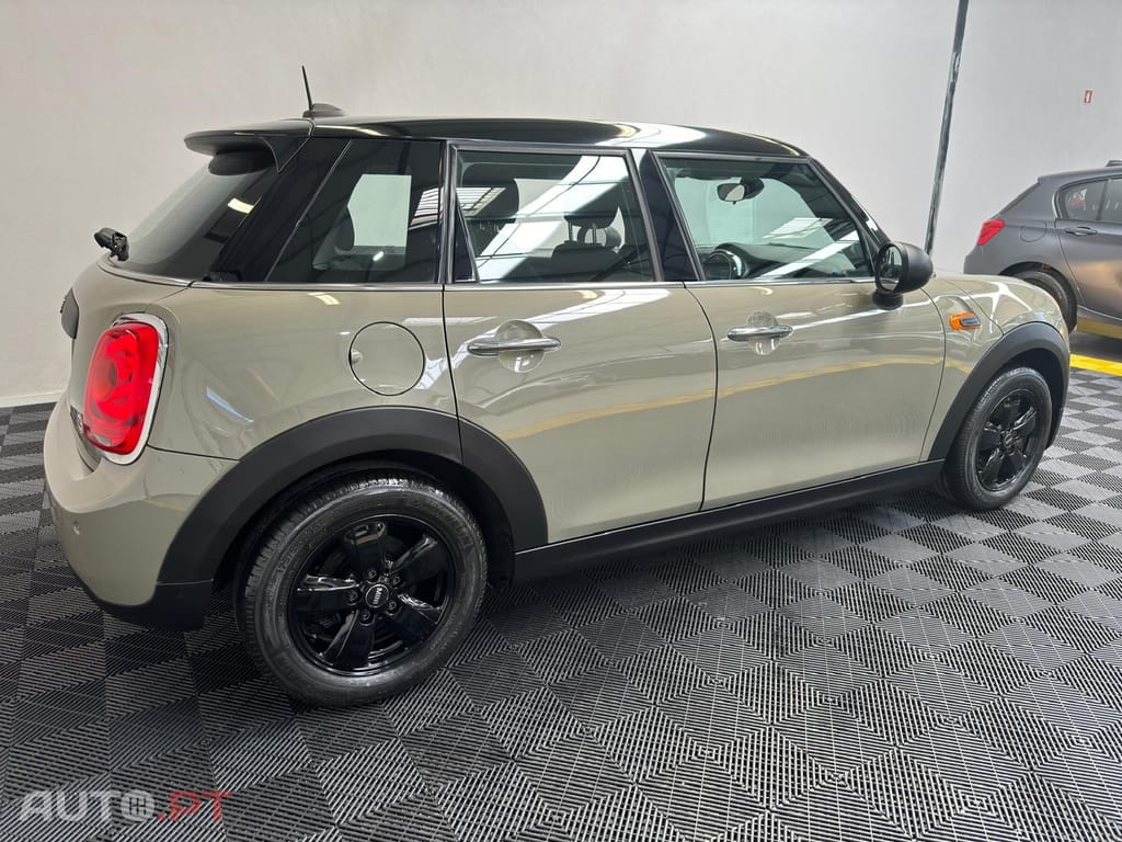 MINI Cooper D
