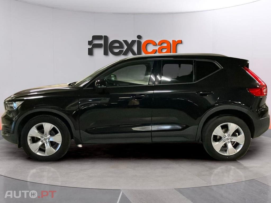 Volvo XC40 1.5 T3 Momentum Plus