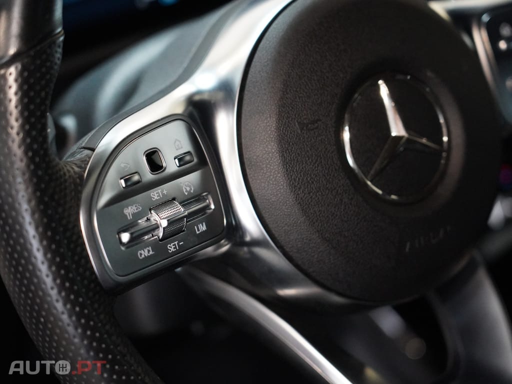 Mercedes-Benz CLA 180 AMG Shooting Brake