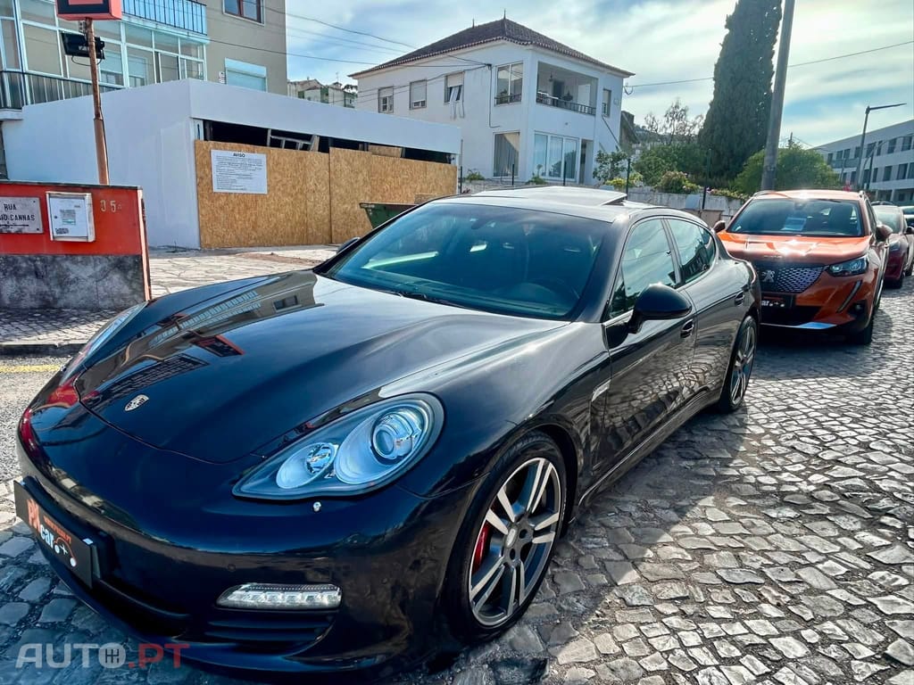 Porsche Panamera 3.0 V6 Platinum Edition