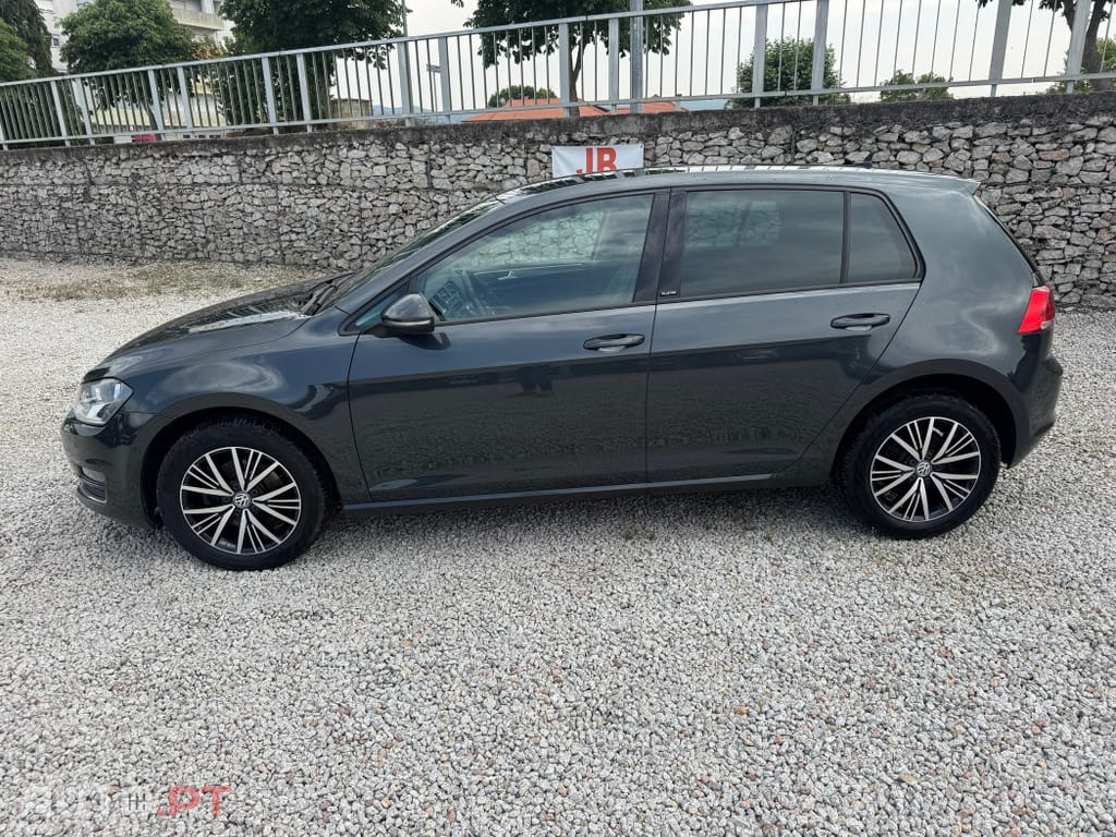 Volkswagen Golf 1.6 TDI BlueMotion Allstar