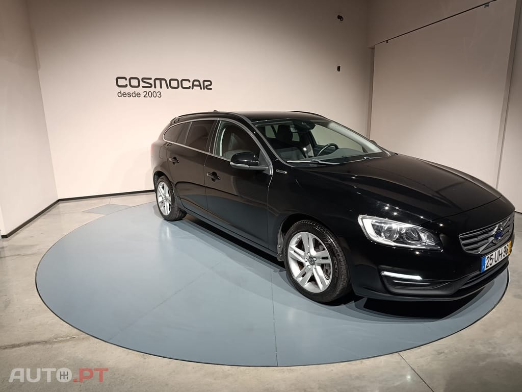 Volvo V60 2.4 D D6 Twin Engine Hibrid plug-in