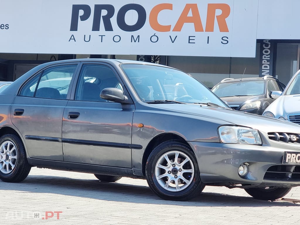 Hyundai Accent 1.3 GL