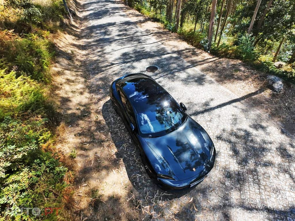Porsche Taycan bateria Performance Plus