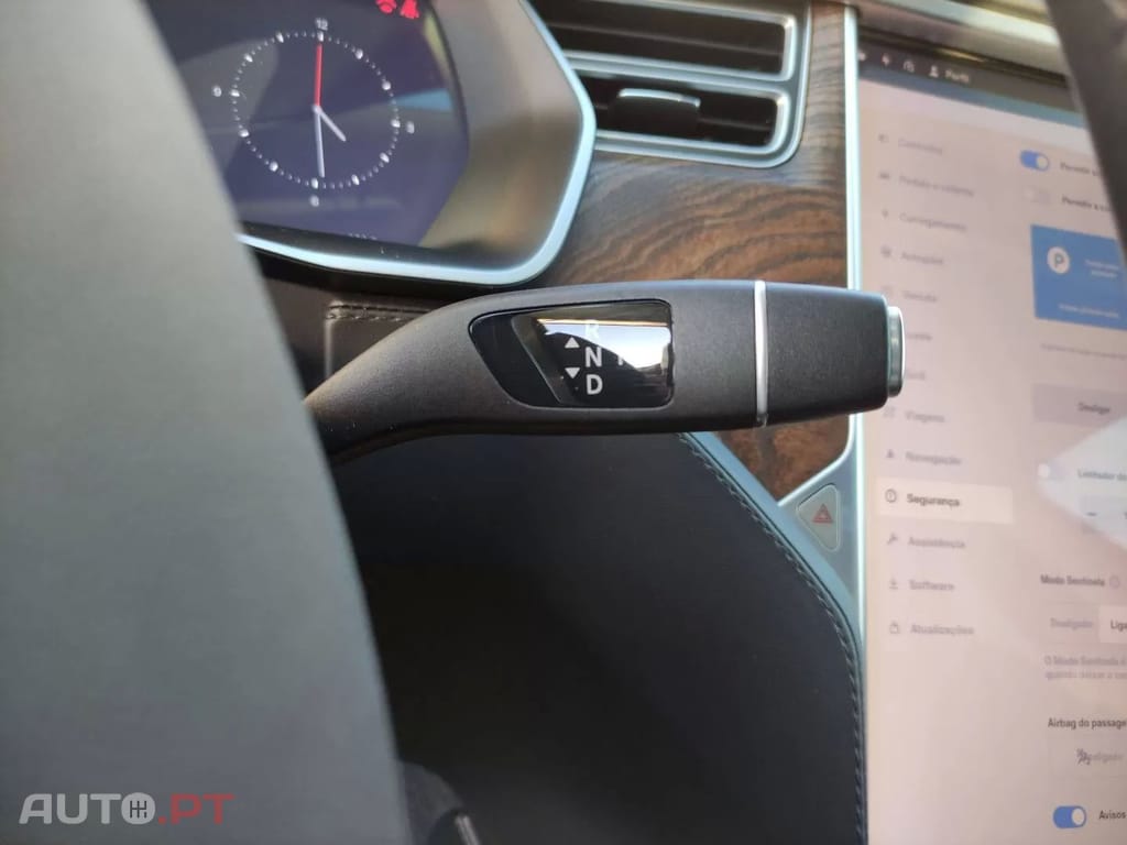 Tesla Model S 75D