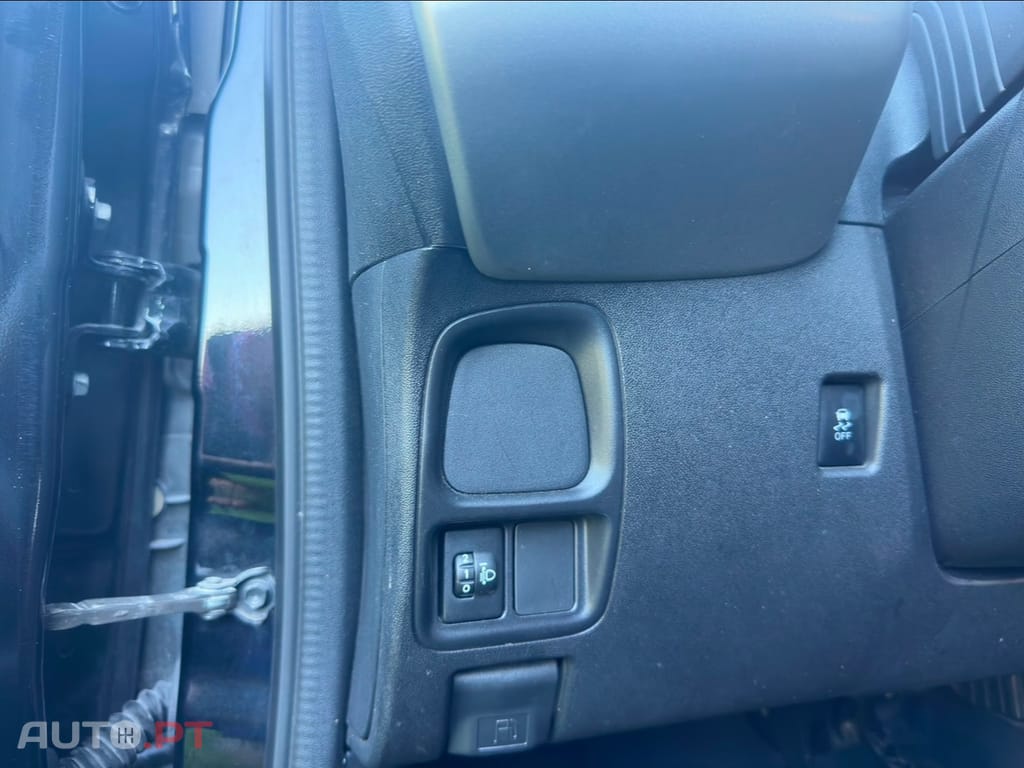 Peugeot 108 1.0 AUTOMÁTICO