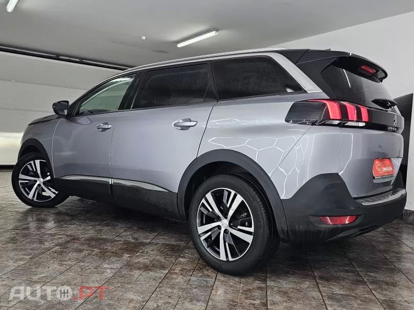 Peugeot 5008 1.5 BlueHDi Allure Baixo Consumo