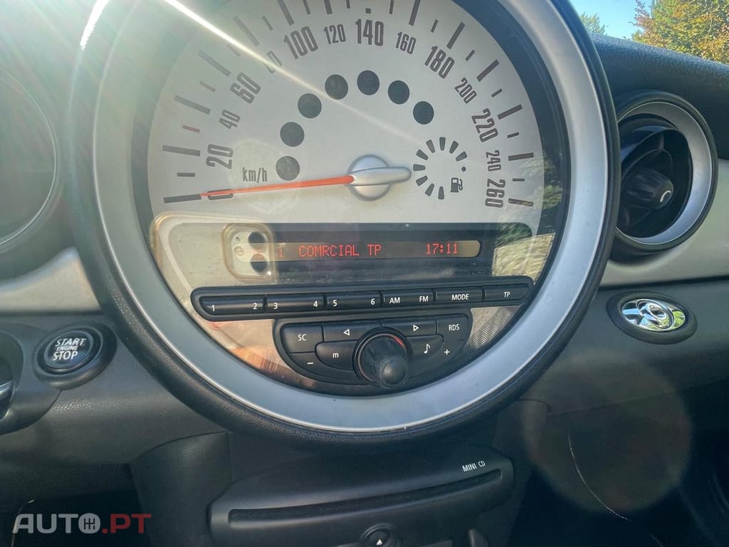 MINI Cabrio Cooper D 1.6