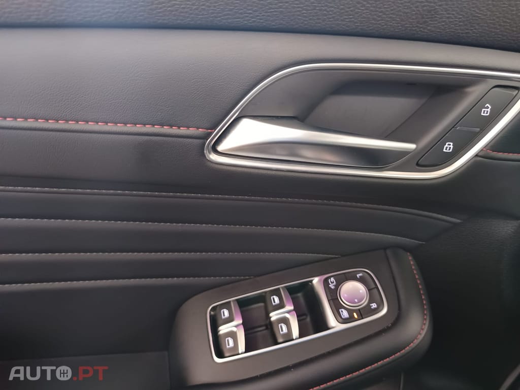 MG EHS 1.5 T-GDI Plug-in Hybrid Luxury