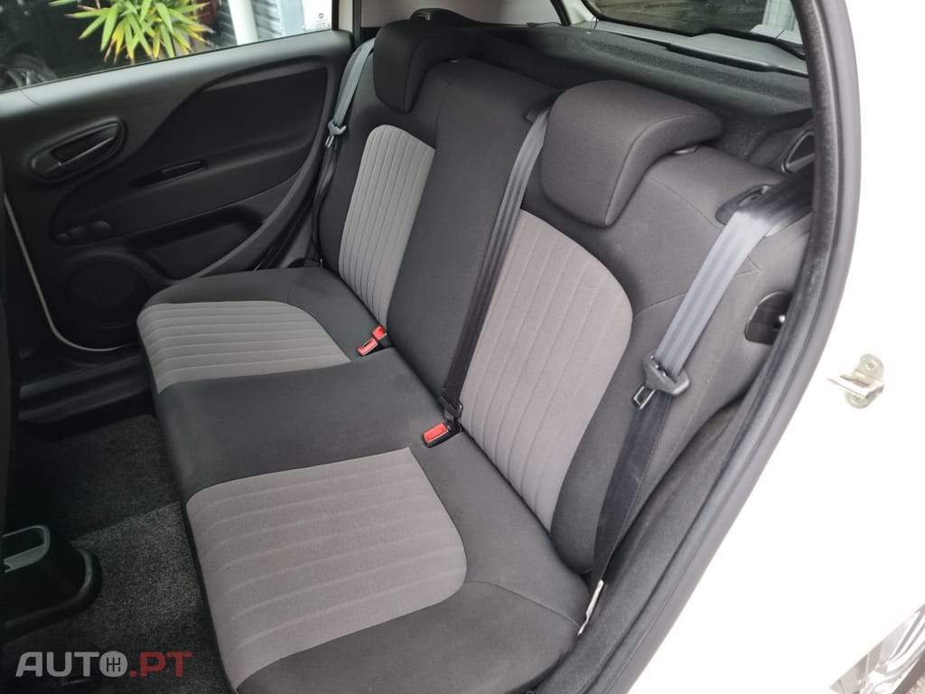 Fiat Punto 1.3 M-Jet Easy S&S