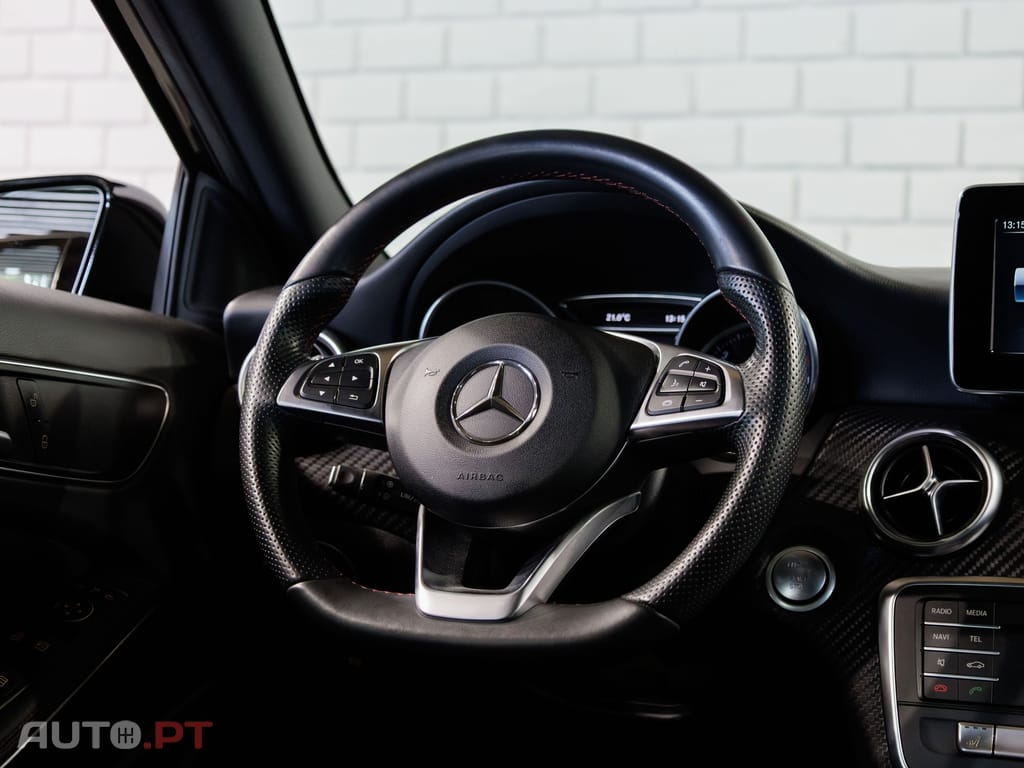 Mercedes-Benz A 180 d AMG Line