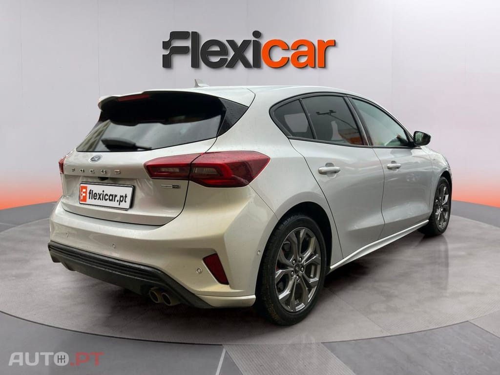 Ford Focus 1.0 EcoBoost MHEV ST-Line