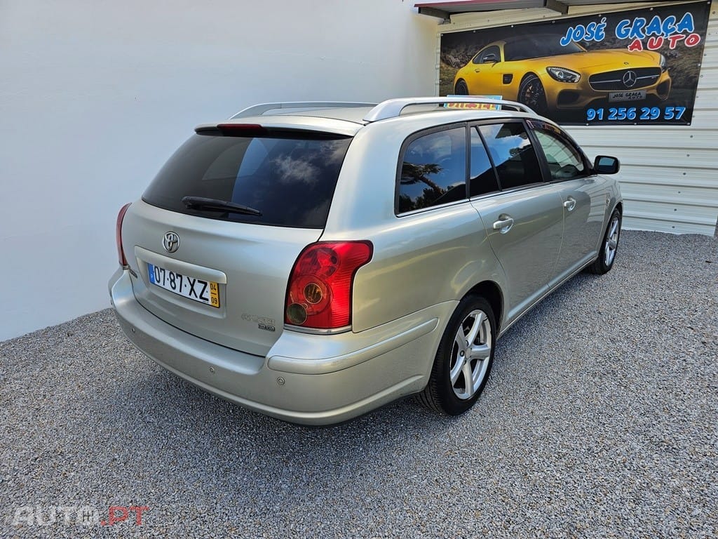 Toyota Avensis 2.0 D-4D Sol