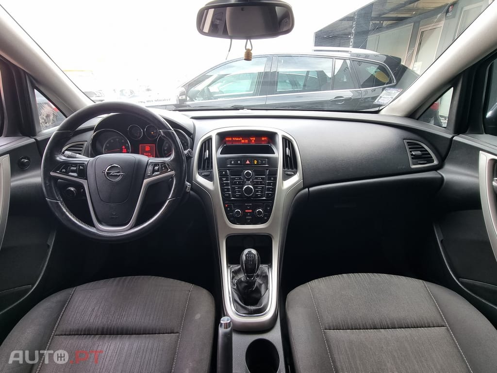 Opel Astra 1.4 Executive S/S