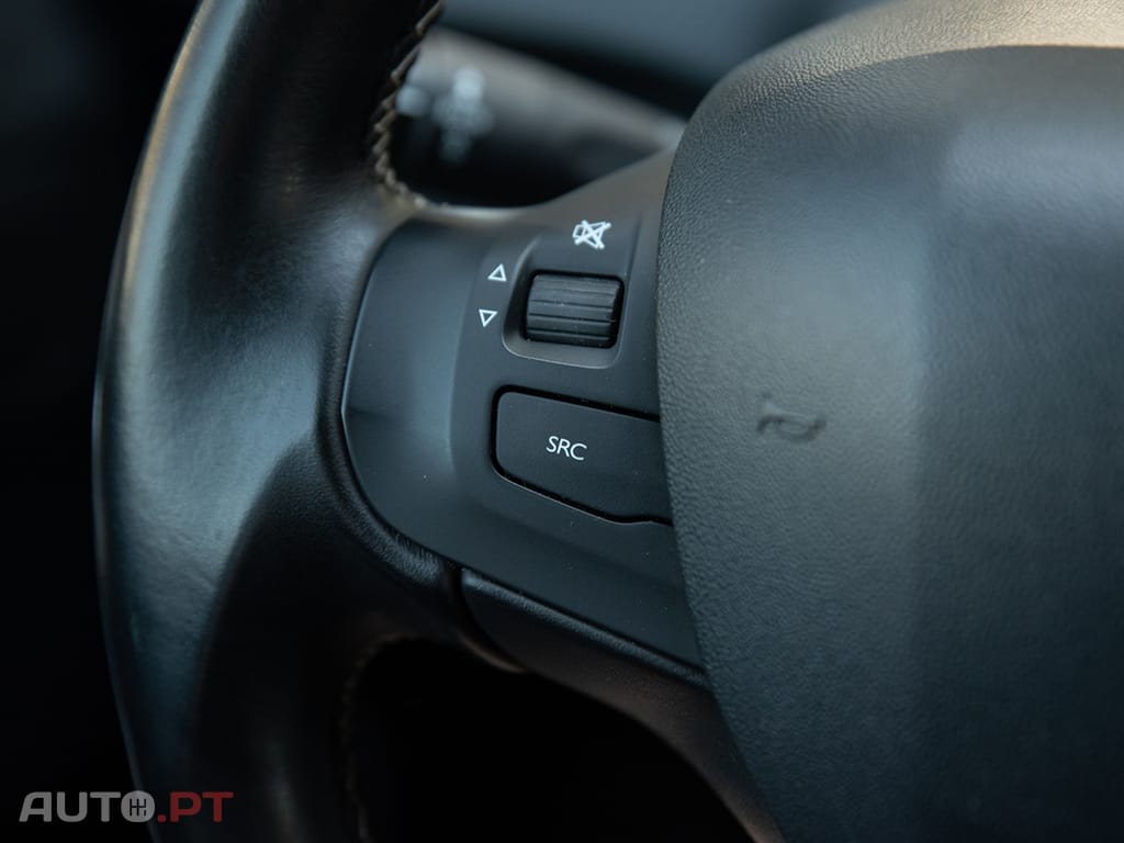 Peugeot 2008 1.2 PureTech Allure EAT6