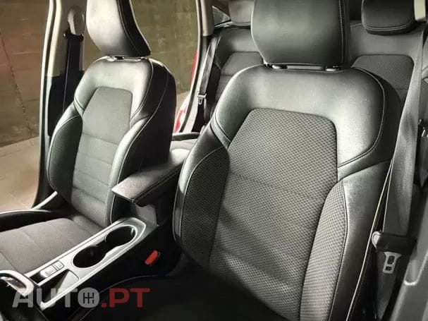 Renault Arkana 1.3 TCe Intens EDC