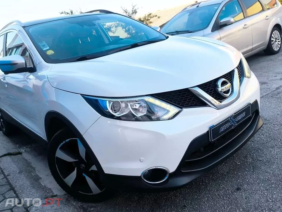 Nissan Qashqai 1.5 dCi Tekna J19