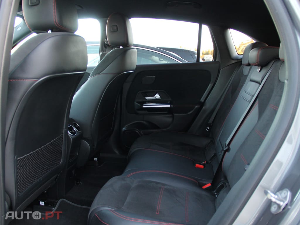 Mercedes-Benz EQA 250 AMG Line