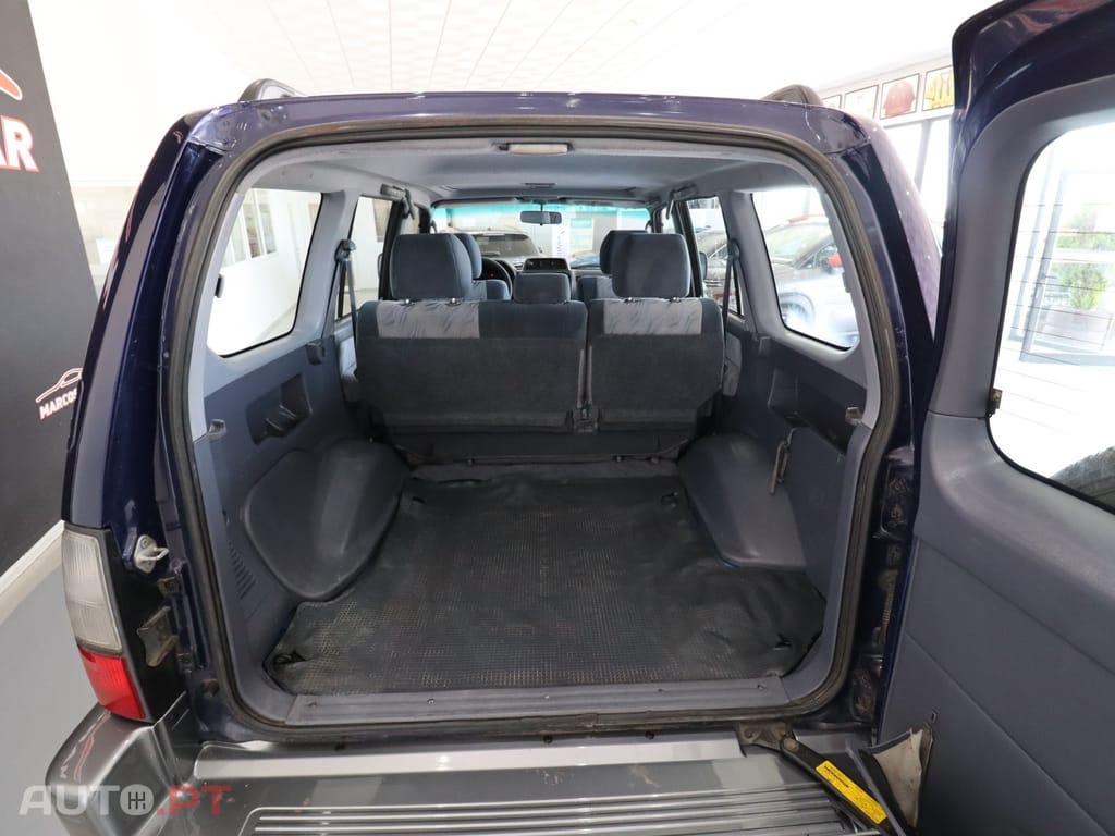 Toyota Land Cruiser 3.0 TD Standard